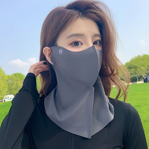 face & neck Mask image 2
