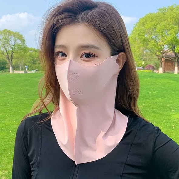 face & neck Mask image 4