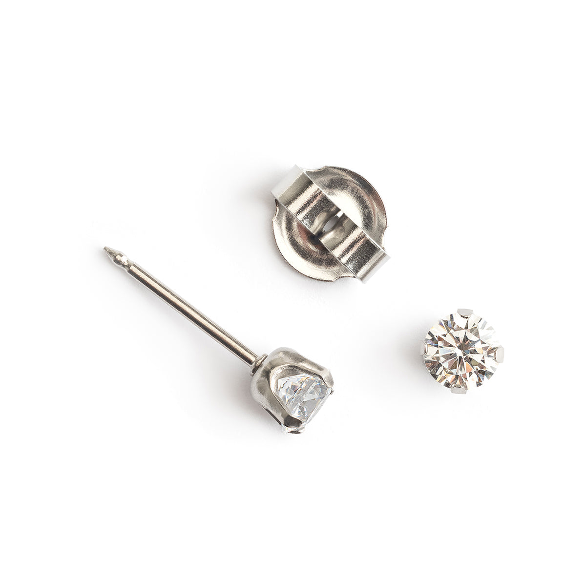 Ear Piercing 3 mm image 3